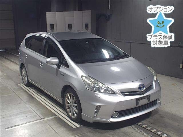 5196 Toyota Prius alpha ZVW41W 2012 г. (JU Gifu)